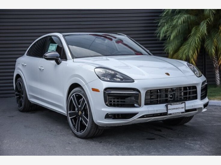 Thumbnail Photo undefined for New 2023 Porsche Cayenne S